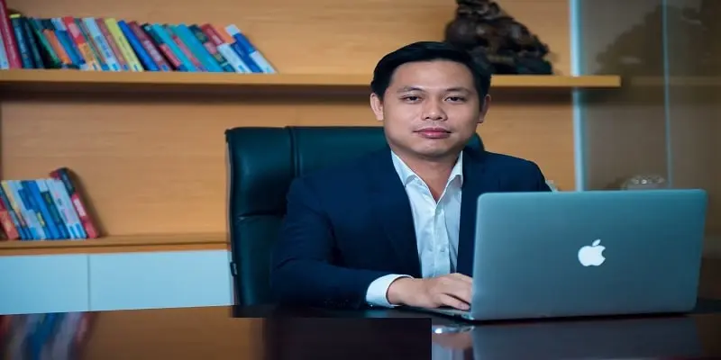 Khái quát cơ bản về vị lãnh đạo CEO Hữu Phương của nền tảng này